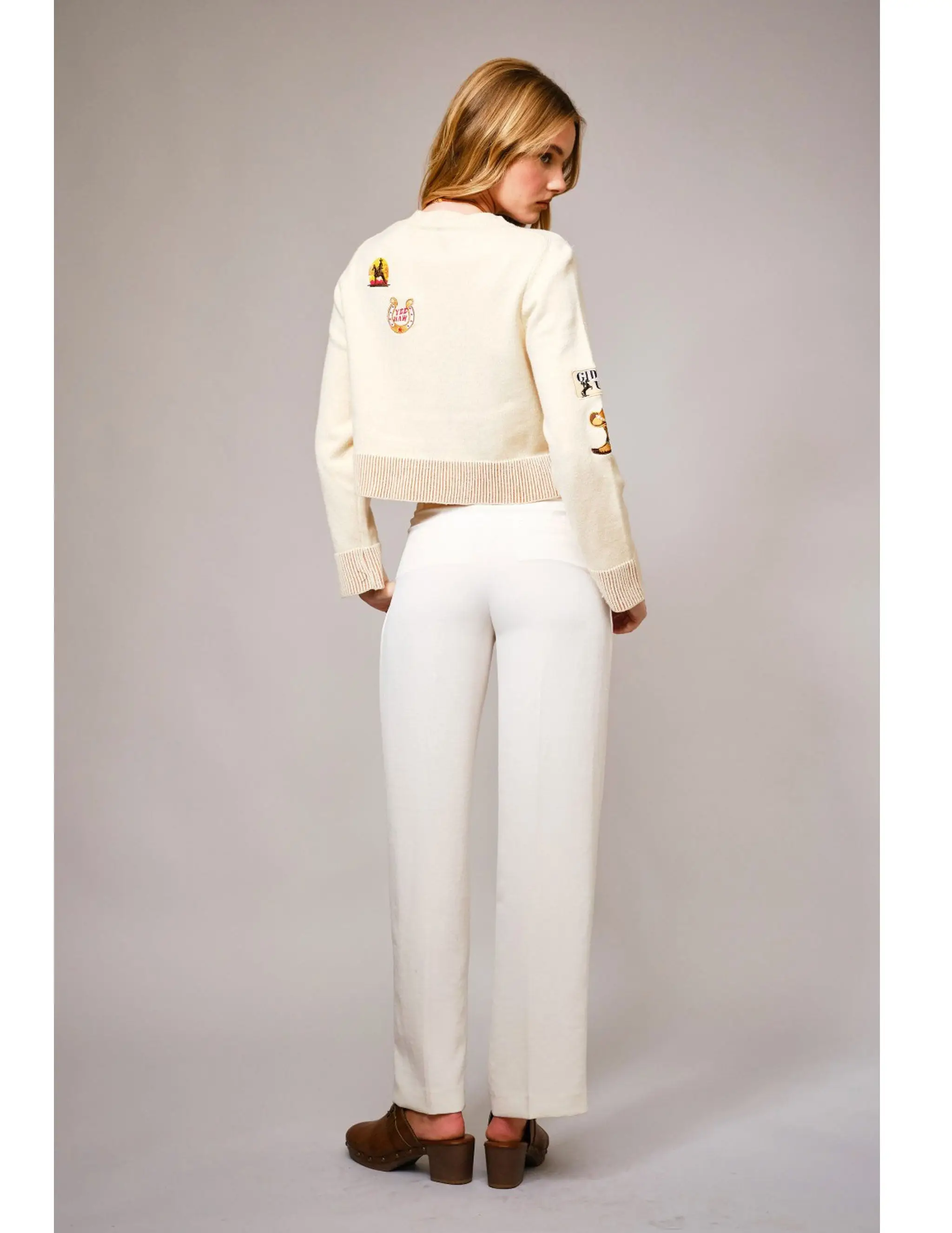 Western Horse Patch Crop Sweater - Image 5